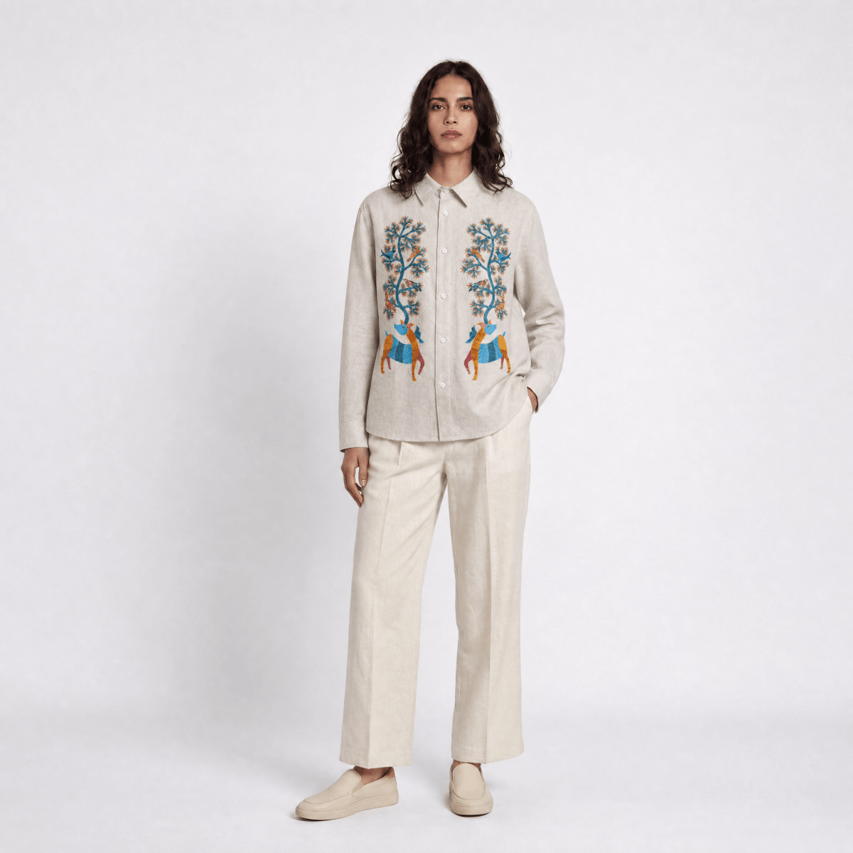 Gond Deer White Shirt Women - Naymish Designs