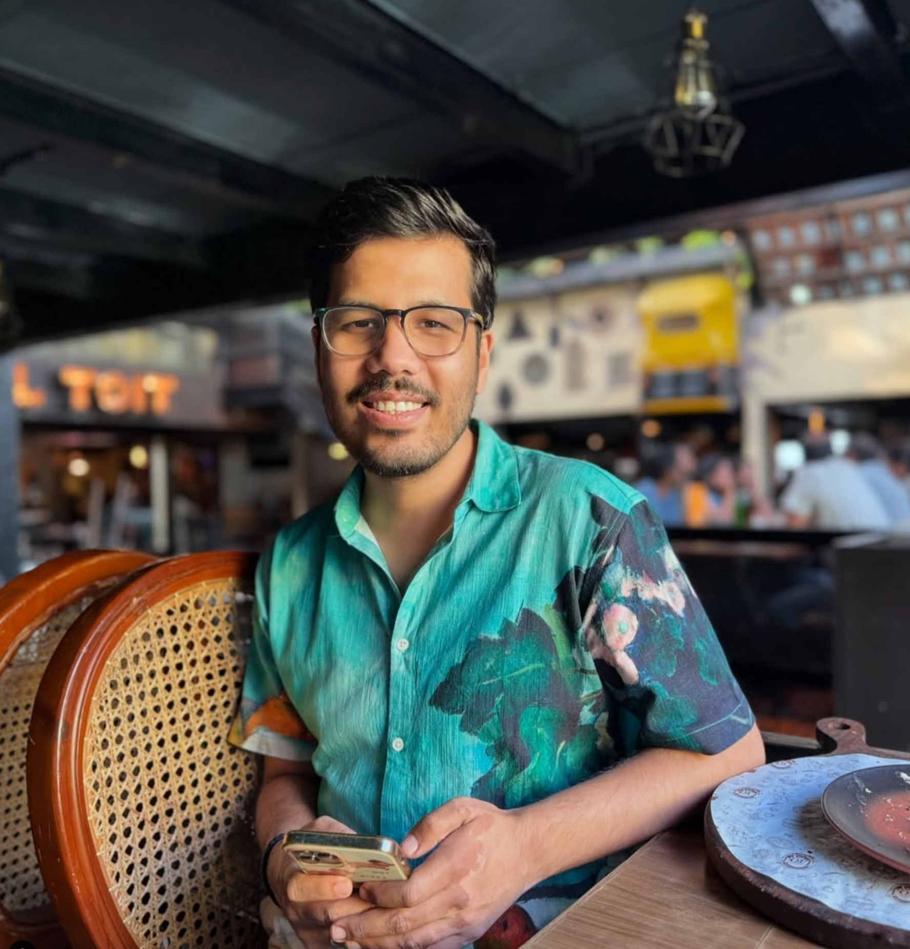 Luxury Shirts for Men
Premium
Best
Summer 
Blue
Cotton
Soft
Free Delivery
Party Wear
Brunch Dinner Evening Wear 
Free Delivery 
7 Day return
Free Size Exchanges